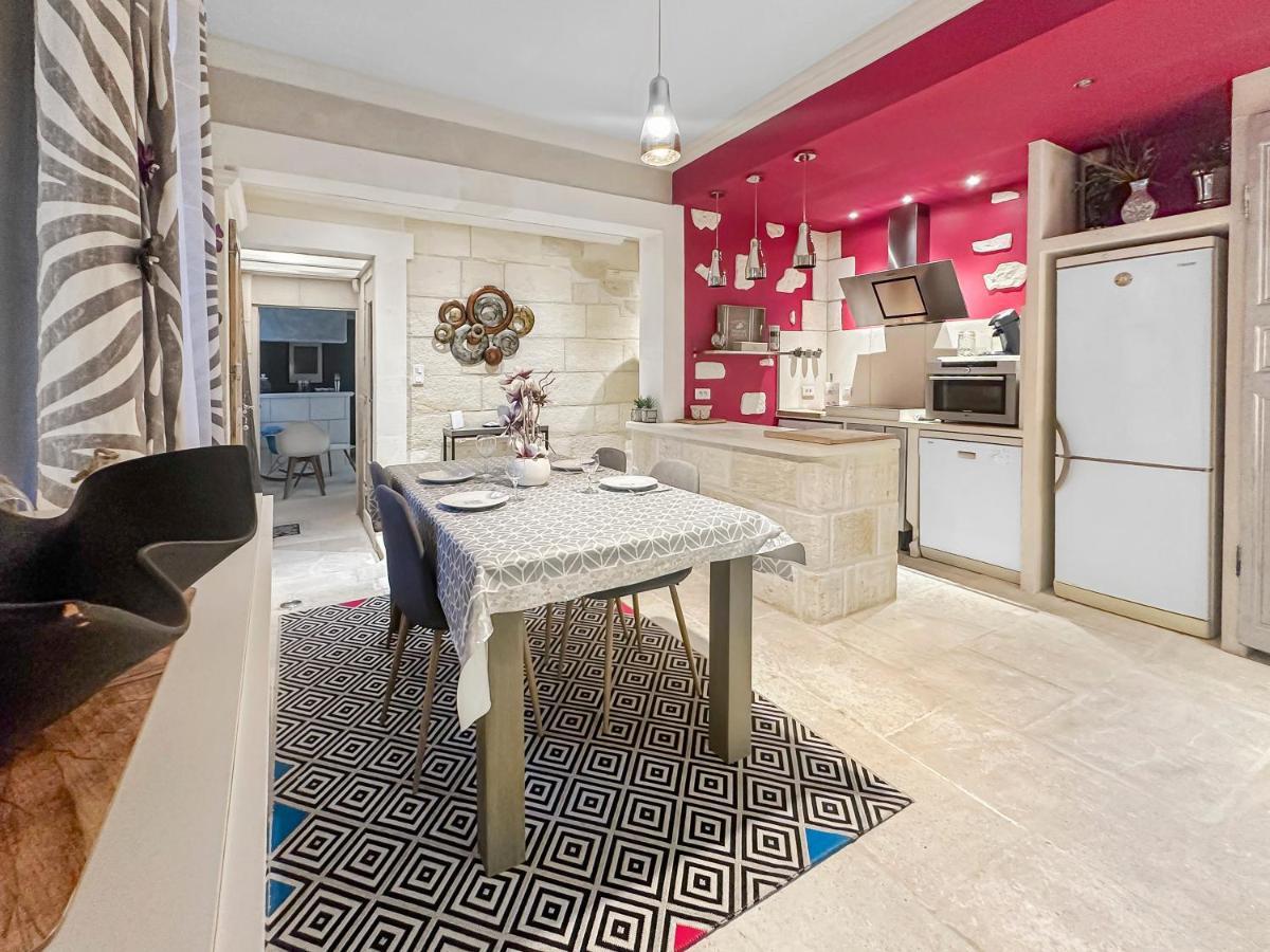Ferienwohnung Les Portes Du Chateau Beaucairois Beaucaire  Exterior foto